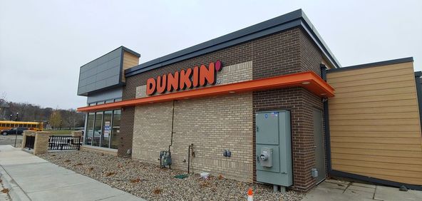 Chaska Retail Multi-Tenant Retail For Lease: 700 N Chestnut St, Chaska, MN 55318